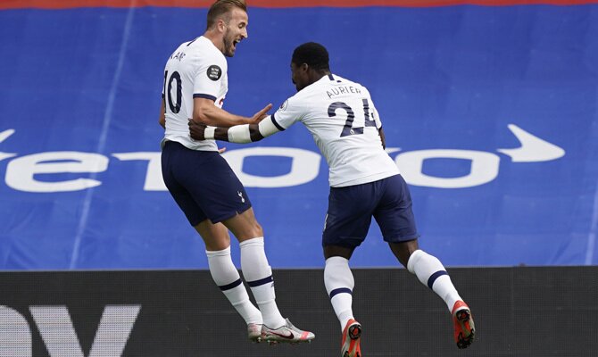 Harry Kane y Serge Aurier, Tottenham vs Everton