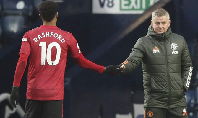 Marcus Rashford y Ole Gunnar Solksjaer esperan sacar un resultado positivo en el Real Sociedad vs Manchester United