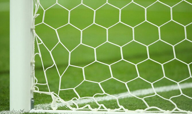 Imagen de las redes de una portería. Cuotas y pronósticos del Rentistas vs Sporting Cristal