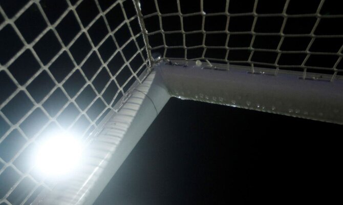 Imagen de la escuadra de una portería. Revisa las mejores cuotas del Universitario vs Cienciano.