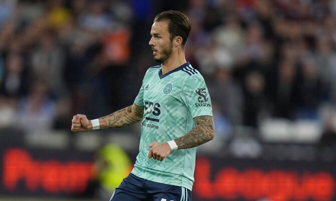 Imagen de James Maddison en un partido de los Foxes. Cuotas Leicester vs Napoli, Europa league.