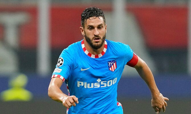 Koke corriendo en un partido de la Champions League. Cuotas Atlético de Madrid vs Liverpool.
