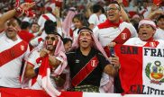 Aficionados de la seleccion peruana en el ultimo juego contra Australia